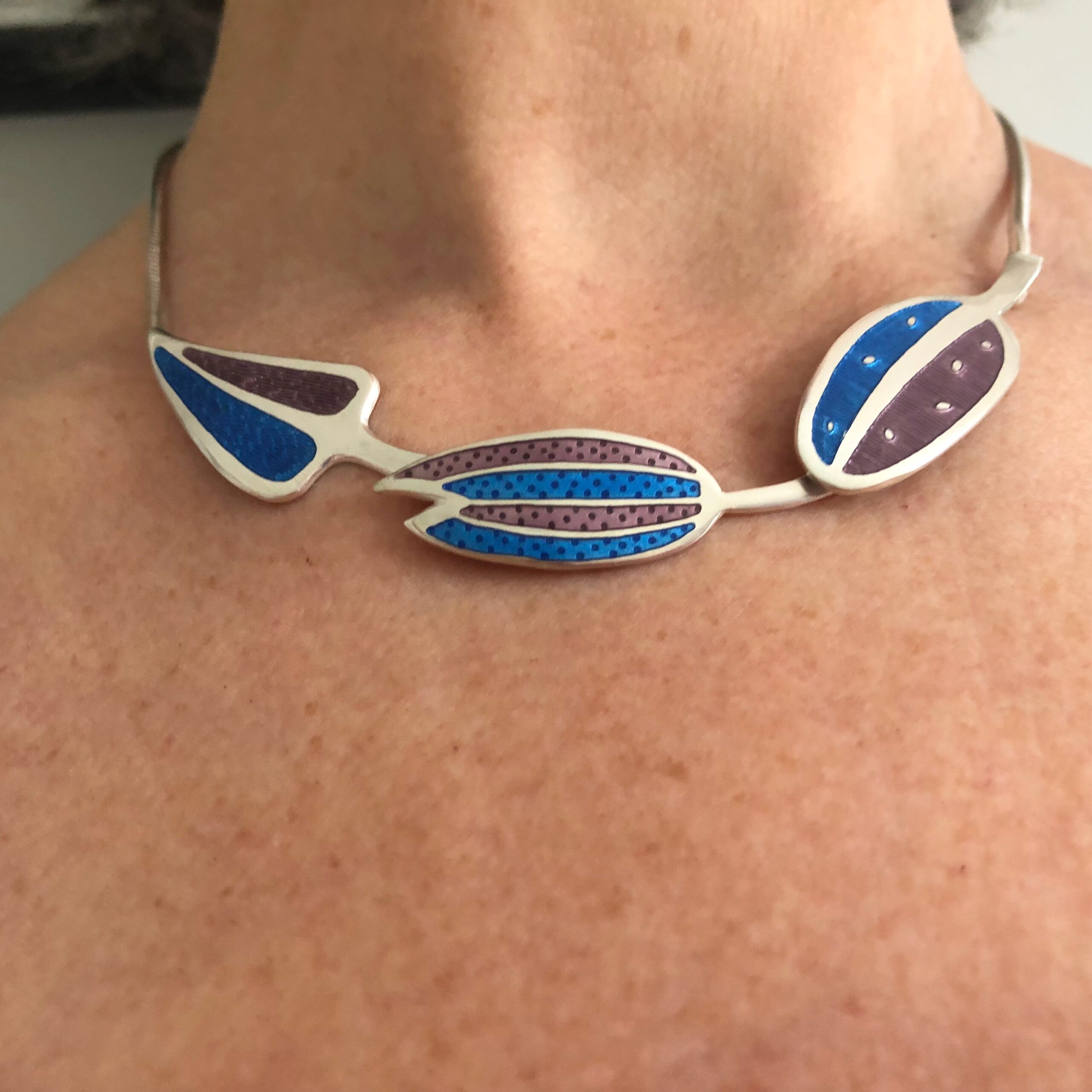 Three Leaf Enamelled Silver Necklace - Image 3